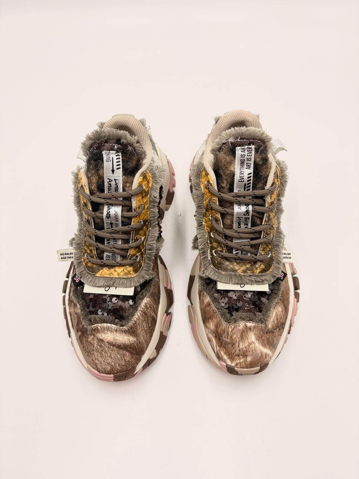 Sneakers Label Bianco e Nero