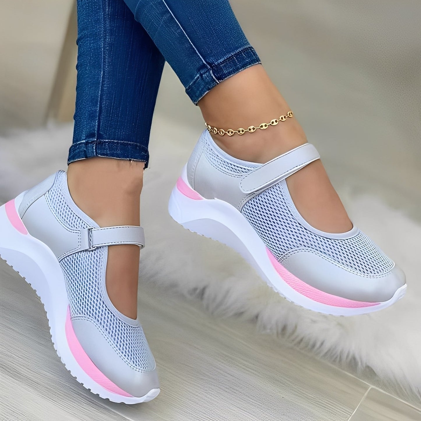 Nichola - Eleganti sandali con cinturini in mesh per donne