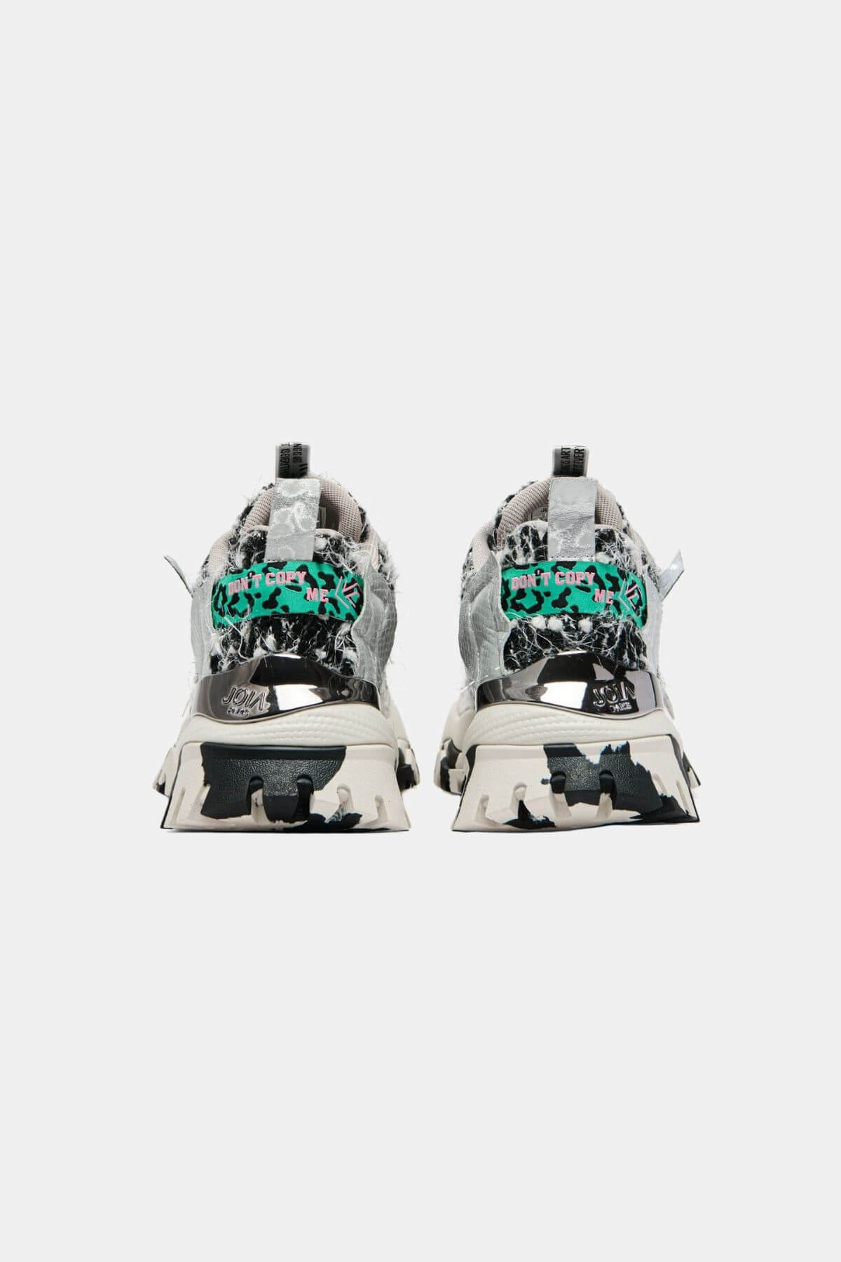 Sneakers Label Bianco e Nero